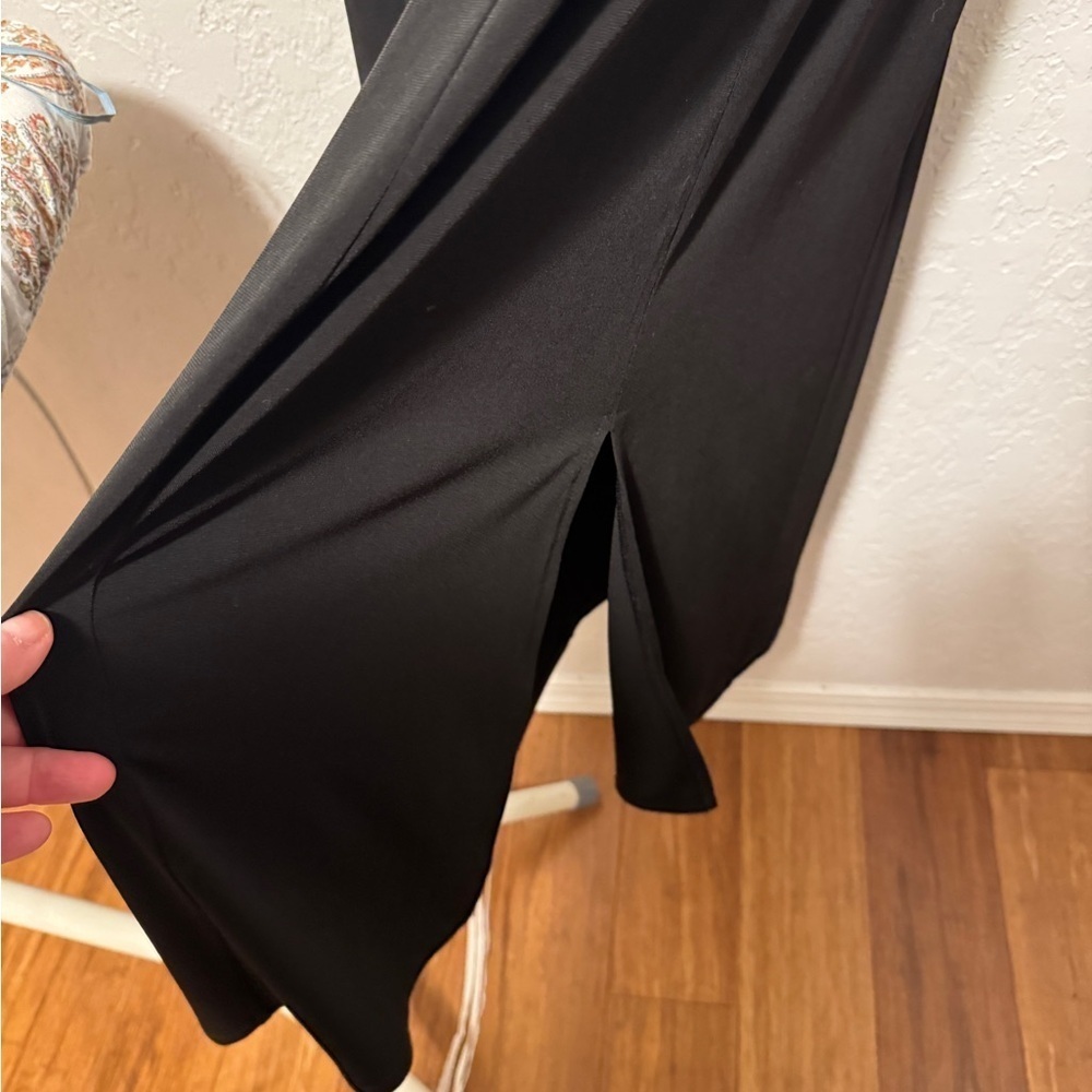 Chico’s timeless Black Maxi Dress with slit - Picture 4 of 6